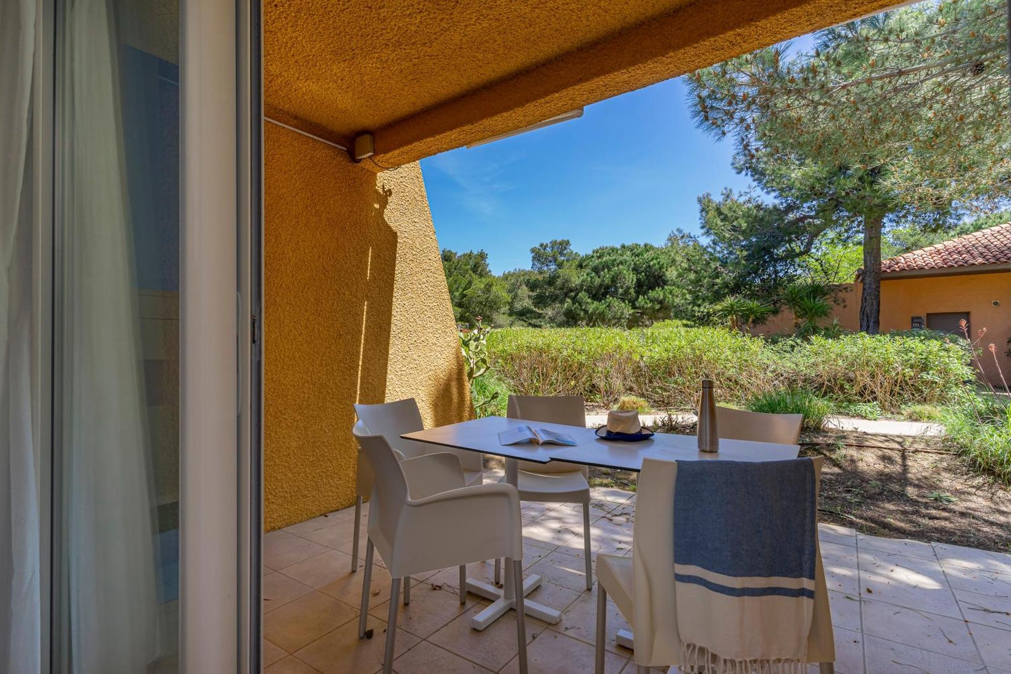 Belambra Clubs Presqu'Ile De Giens - Riviera Beach Club Hyères Екстериор снимка